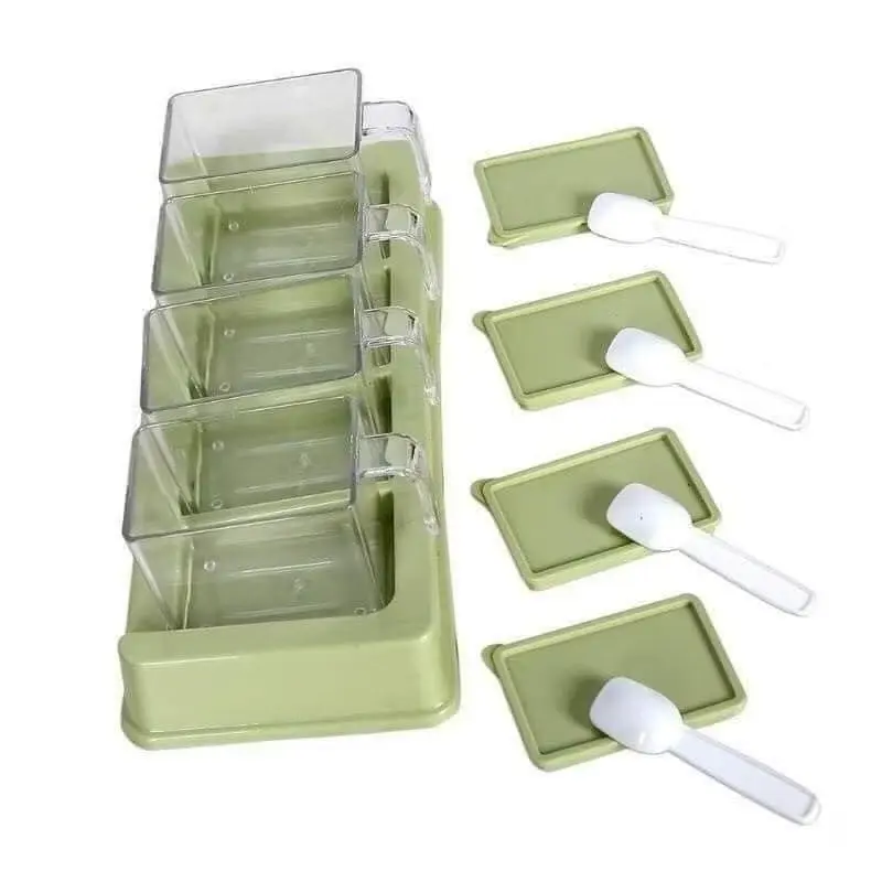 hủ đựng gia vị Lọ Gia Vị Có Muỗng Bộ 4 lọ gia vị có thìa muỗng nhựa Việt Nhât 2939 , có khay đế 2