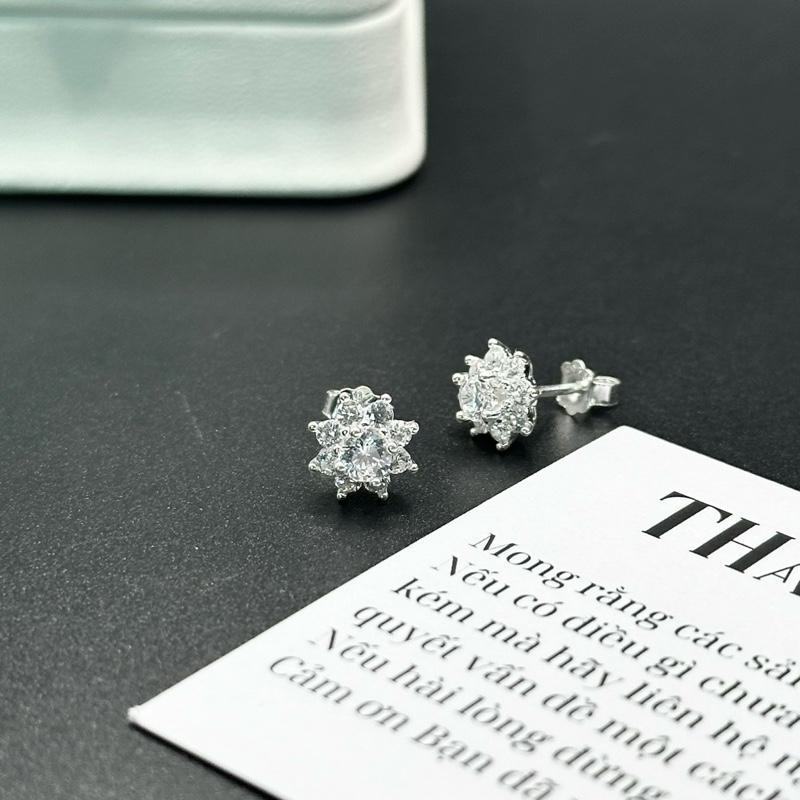 Khuyên tai hoa 8 cánh đính đá lấp lánh chất liệu bạc 925 Hiphinh Jewelry HJ06 3