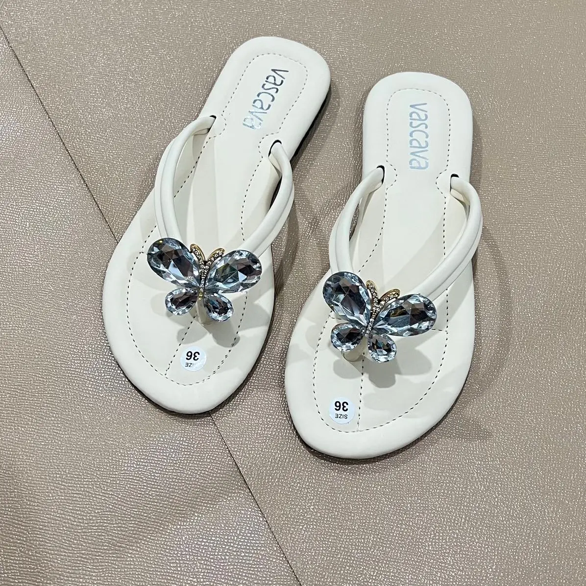 Dép Shoes Nữ Kẹp Búm Xinh Đá Sáng Bóng Mũi Tròn Size 36-40 DéP Lê Nữ GiàY