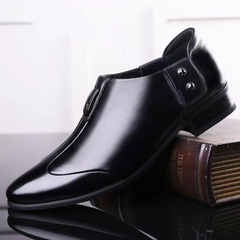 Product Introduction of Men'S Summer Leather Shoes New Genuine Leather Business Formal Wear Leather Shoes Trendy British-Style Wedding Versatile Casual Shoes 5