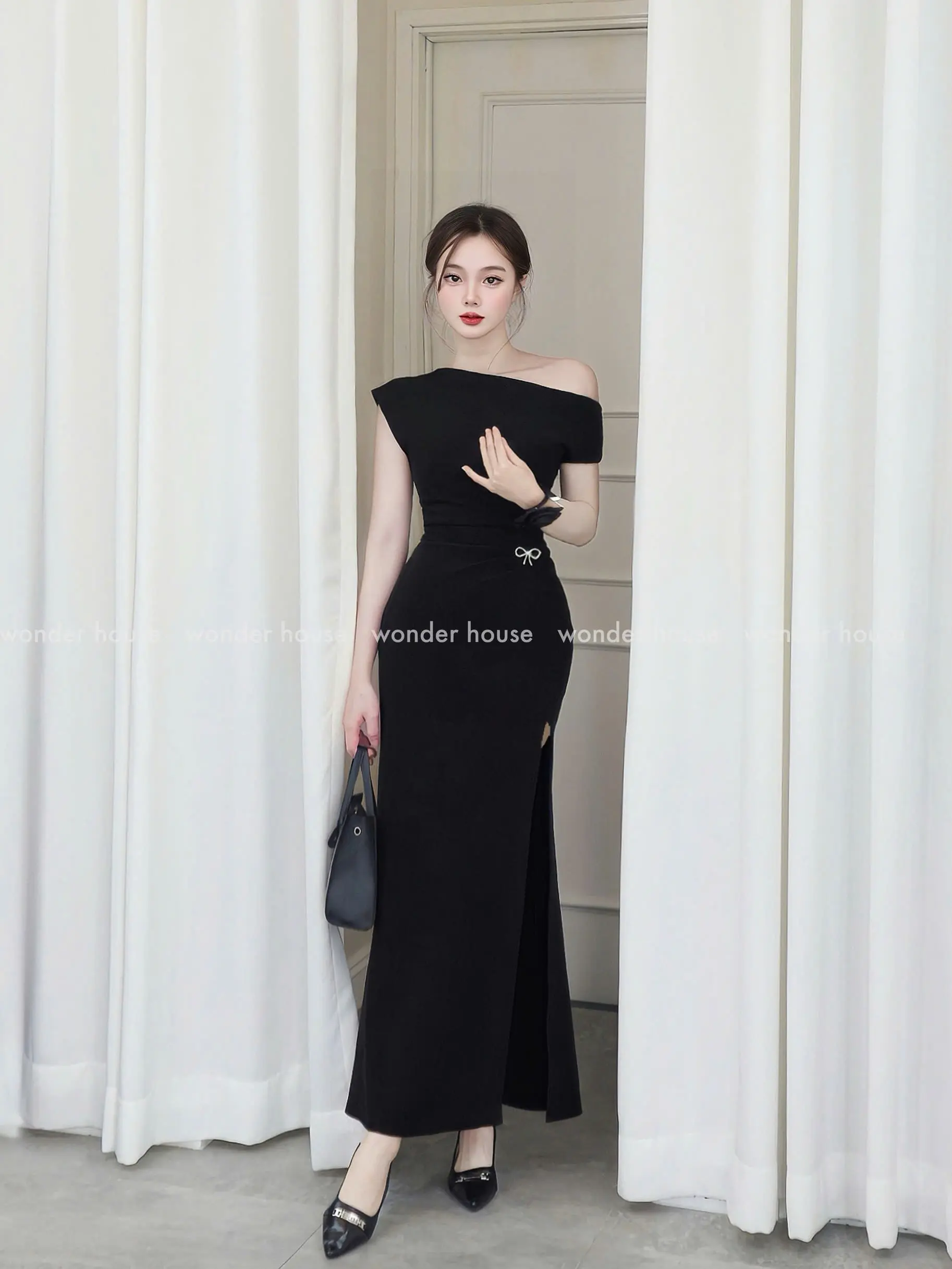 Lady Dress Wonderhouse Đầm xéo vai dáng dài chất vải dày dặn dự tiệc sang chảnh, dạo phố nữ tính