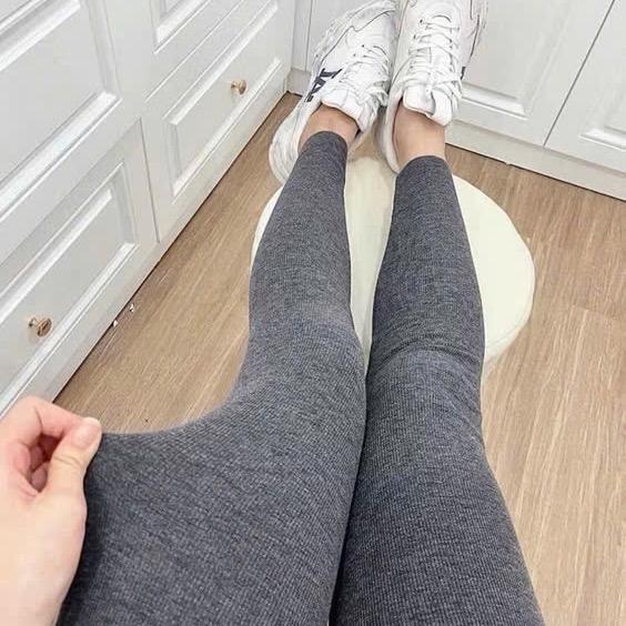 ￼Quần ôm legging nữ, vải cotton dày dặn, co giãn tốt Women 0