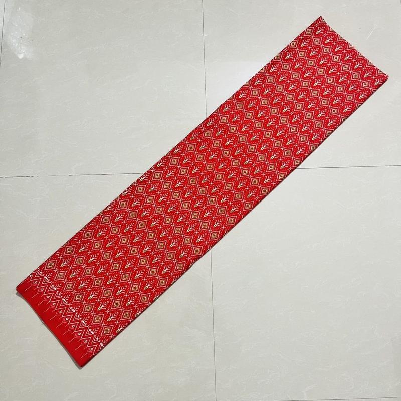 Product Introduction of Chân Váy Sarong, Váy Bắn Nước Vân Nam, Váy Sarong Myanmar, Váy Thẳng Longji, Phong Cách Dân Tộc, Chân Váy Dai, Thích Hợp Cho Phụ Nữ, Thái Lan, Năm 2025 10