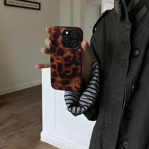 Fashion Leopard-pattern Phone Case, Phone Protective Cover, Phone Accessory Compatible with iPhone 16 Pro Max 15 Pro Max 14 Pro 13 Pro 12, Casing