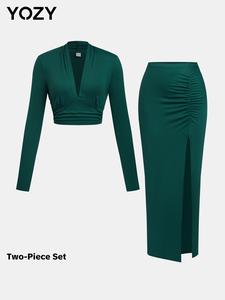YOZY Women's Solid Crop Top & Ruched Split Thigh Skirt Two-piece Set, Elegant Fashion Casual V Neck Long Sleeve Top & Skirt for Daily Outdoor Wear, Women's Clothing for All Seasons