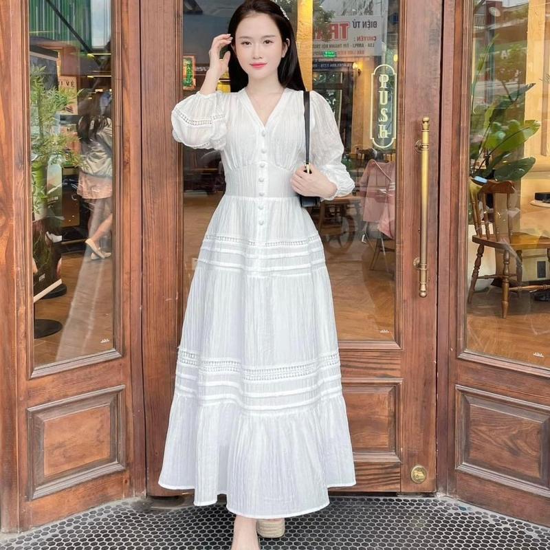  Váy maxi trắng cổ tim phối cúc bọc viền ren nàng thơ Shine Fashion V183 