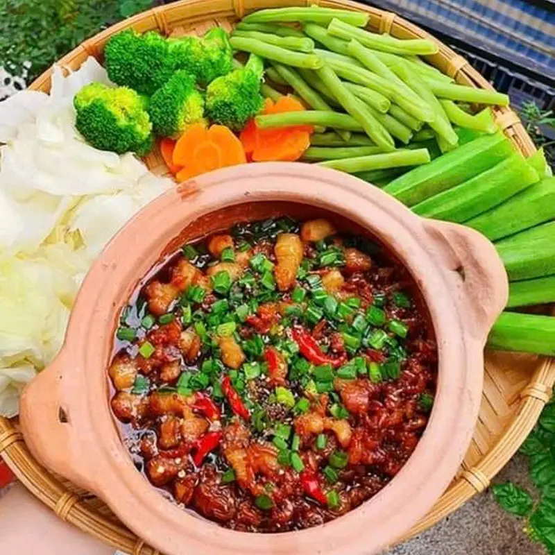 MUA 1 TẶNG 1 HỦ NAM NGƯ KHO QUẸT TÓP MỠ BA CHỈ  Food Cay 8