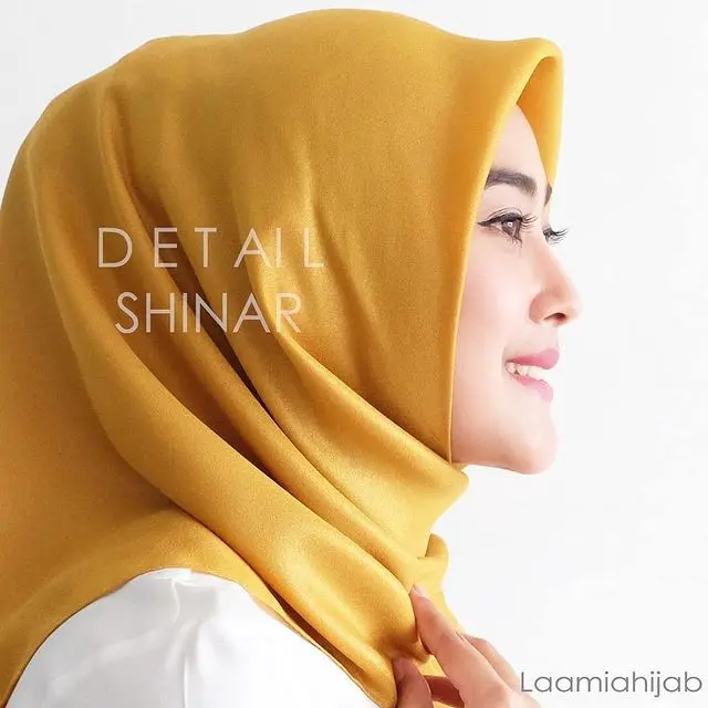 SEGIEMPAT ANSANIA SINAR GLAMOUR / HIJAB SEGIEMPAT ANSANIA JAHIT TEPI 110X110 CM