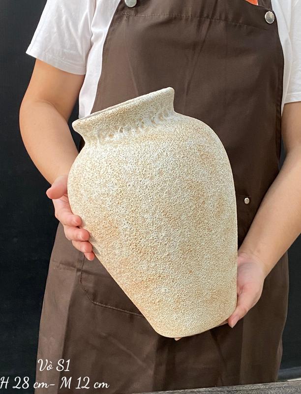 Bình cắm hoa gốm sứ Bát Tràng trang trí phòng khách Dáng Vò cao 28cm miệng 12cm - Lọ hoa đẹp decor trang trí