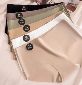 ชุดชั้นในไร้ตะเข็บ เนื้อผ้านุ่ม สวมใส่สบาย ยืดหยุ่นดี มีไซส์ M-XL