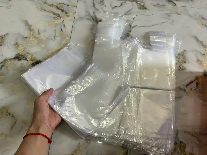 bán lẻ 100g TÚI BÓNG MỠ ZIN MÀU TRẮNG, HÀNG ĐẸP KHÔNG HÔI DẺO DAI ĐỰNG THỰC PHẨM, TÚI NILON CÁC LOẠI 3