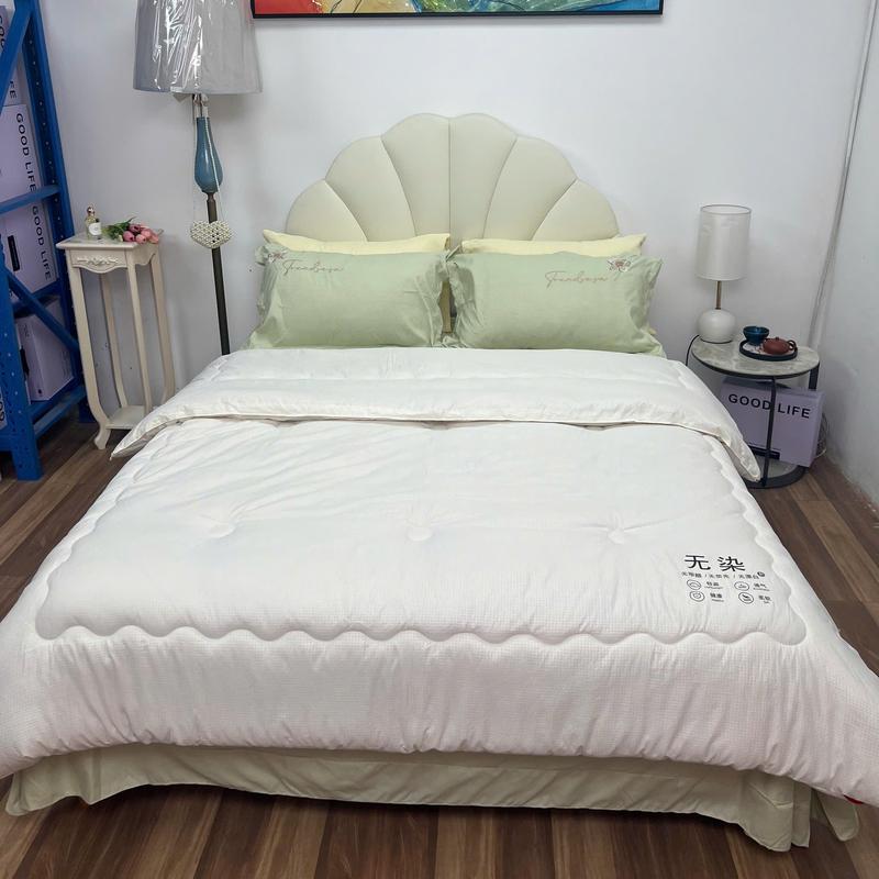 Chăn Bông Siêu Nhẹ Xơ Đũi Đậu Nành Tone Màu Trắng Gạo Nhã Nhặn Khối Lượng 2,8Kg Kích Thước 200*230 2