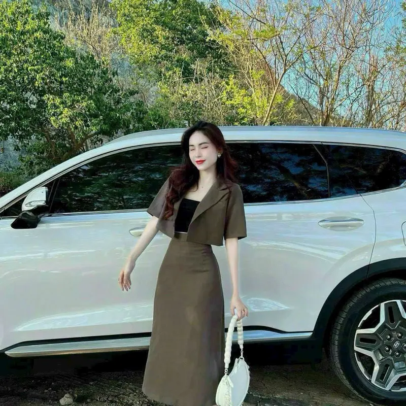 SÉT 3 MÓN CHÂN VÁY DÀI KÈM ÁO VETS & ÁO TRONG Chất liệu : COTTON LẠNH & THUN GÂN tăm
