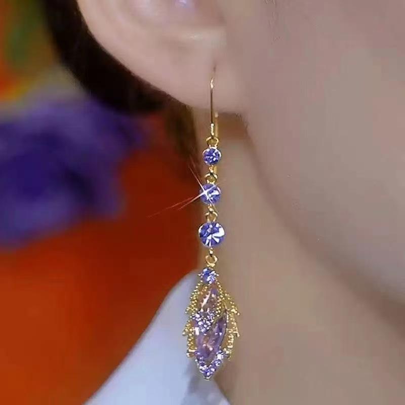 Product Introduction of Hot-Selling Purple Zircon Maple Leaf Threader Earrings New Long Tassel Versatile Elegant Earrings Exquisite Design Women's Earrings 3