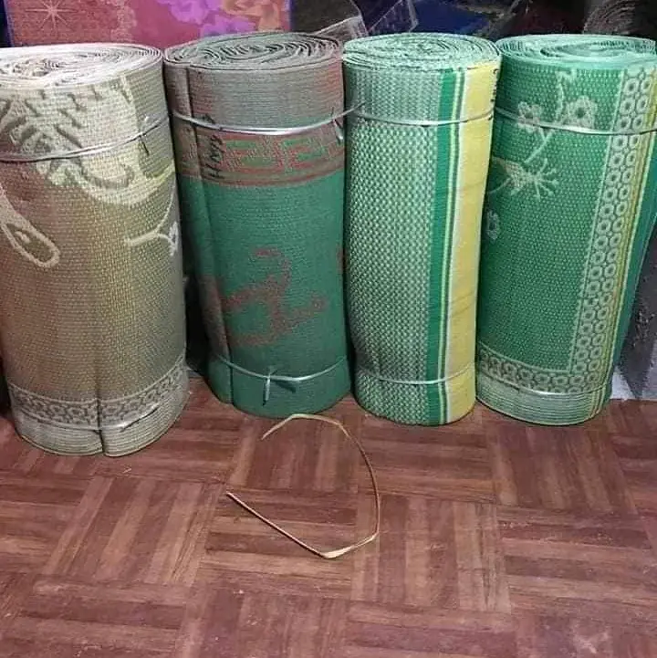 chiếu nhựa m6/2m 3