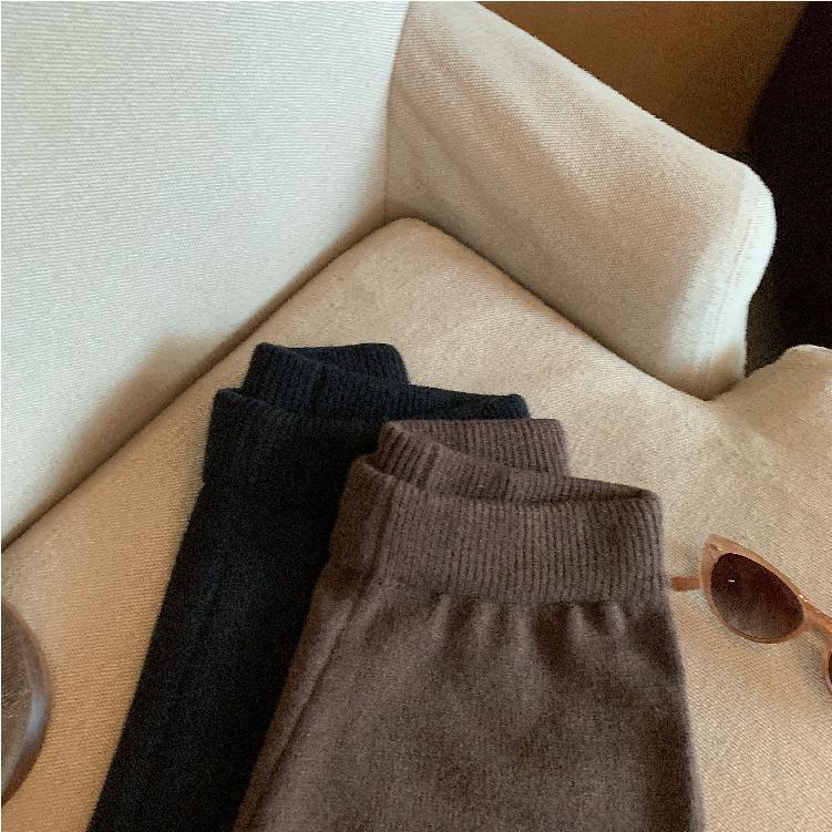 Product Introduction of Quần Đùi  Ống Rộng Dệt Kim, quần áo mặc nữ 2025， Cạp Cao,Thường Ngày Quần Đùi Cô Gái Nóng Bỏng Ong Women 27