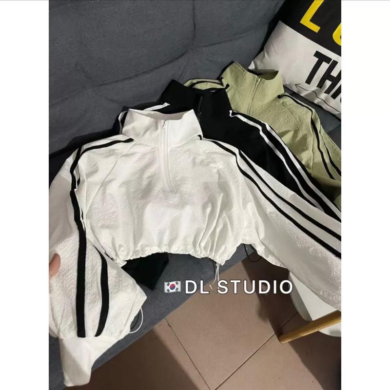  ÁO KHOÁC DÙ CỔ TRỤ KHÓA KÉO NỮA ÁO 