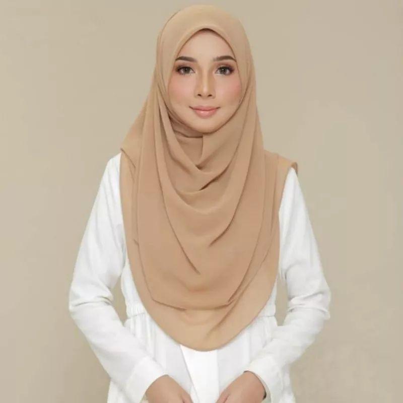 FREE ONGKIR || Jilbab Segi Empat Oval Malay Curve 130x130 Ceruti Babydoll Premium - Hijab Wanita Murah 1