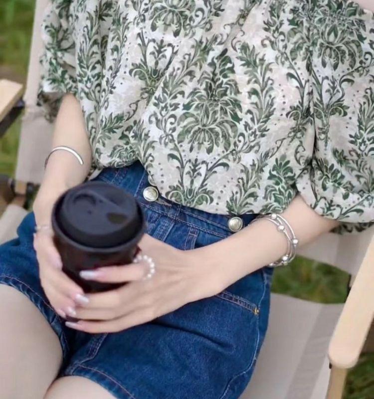 Product Introduction of Unique Off-Shoulder Bubble Sleeve Top for Stylish Ladies 6