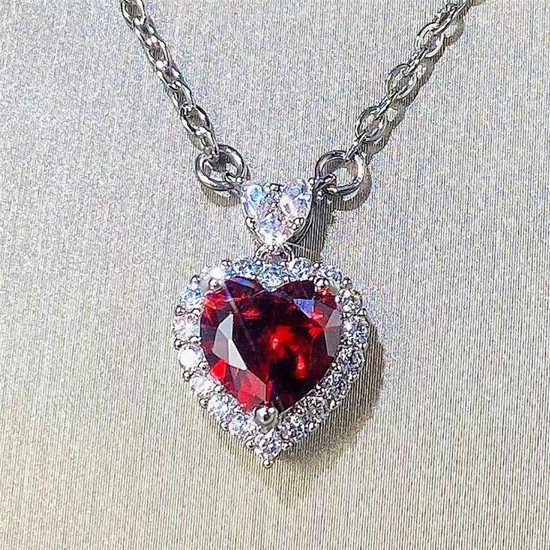 Product Introduction of Xiyin Hot-Selling Ocean Heart Pendant Necklace Beautiful Light Luxury Niche Ring Earring Set Summer Clavicle Chain 11