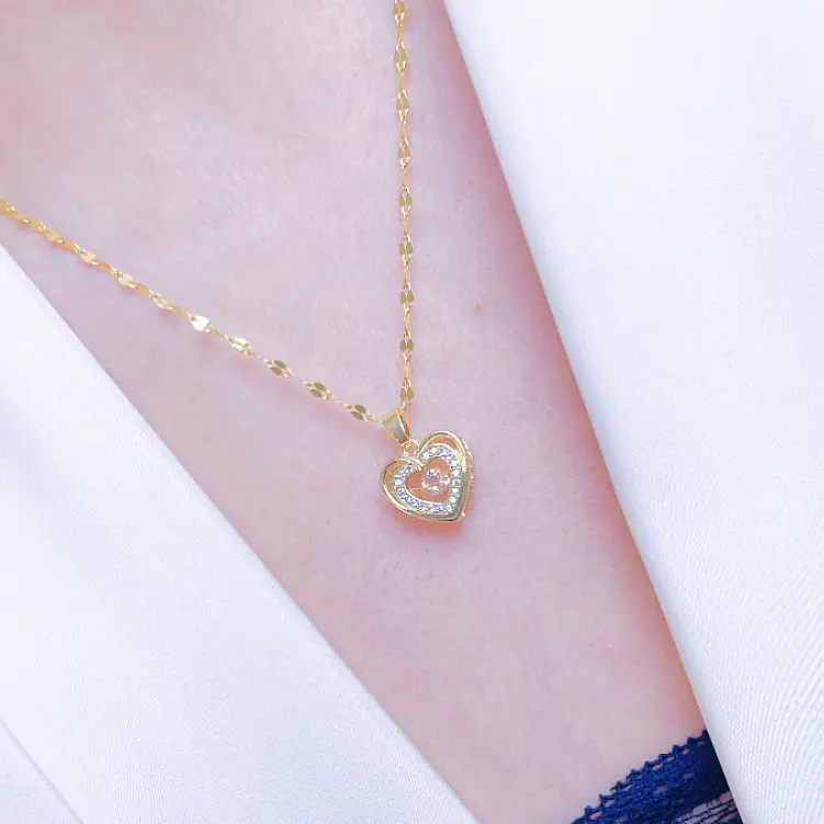 New Smart Love Titanium Steel Necklace Female Light Luxury Pulsatile Heart Pendant Fashion Ladies Clavicle Chain Non-Fading Non-Black Gift for Girlfriend Girlfriend Mother Wife Birthday Gift