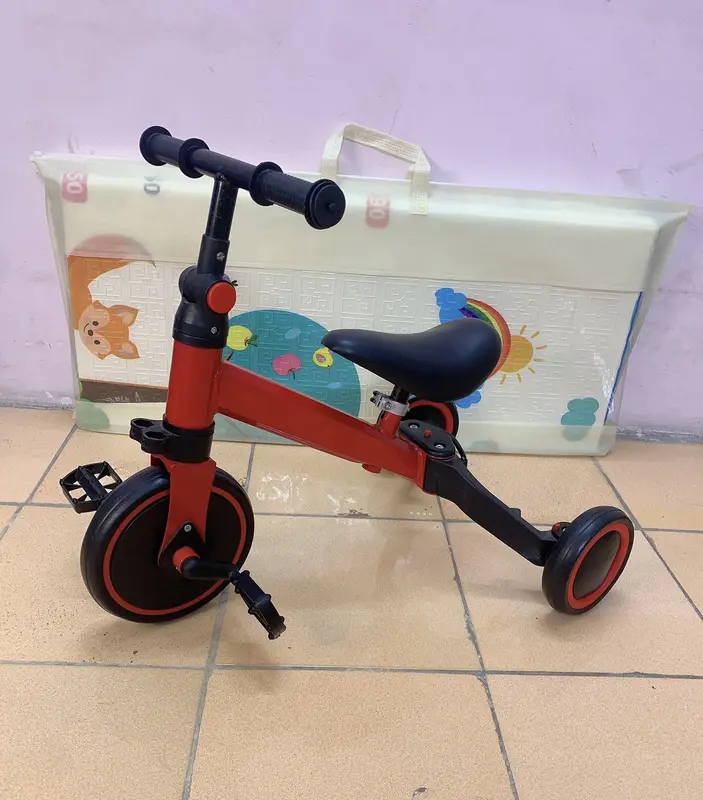 Xe đạp ba trong một SPORRT kiêm chòi chân giữ thăng bằng cho trẻ . 0