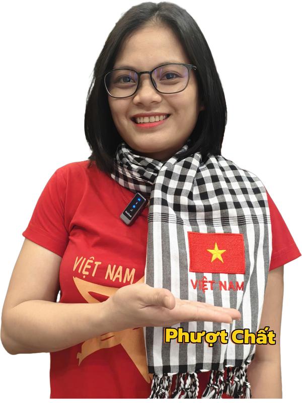 Khăn rằn Nam Bộ thêu logo cờ Tổ Quốc khổ 60cm*165cm,khăn rằn thêu cờ Việt Nam Vải Cao Cấp Thấm Hút Tốt-khăn rằn Quàng Cổ giữ ấm che nắng đi du lịch,phượt,sự kiện hoặc làm quà tặng ý nghĩa