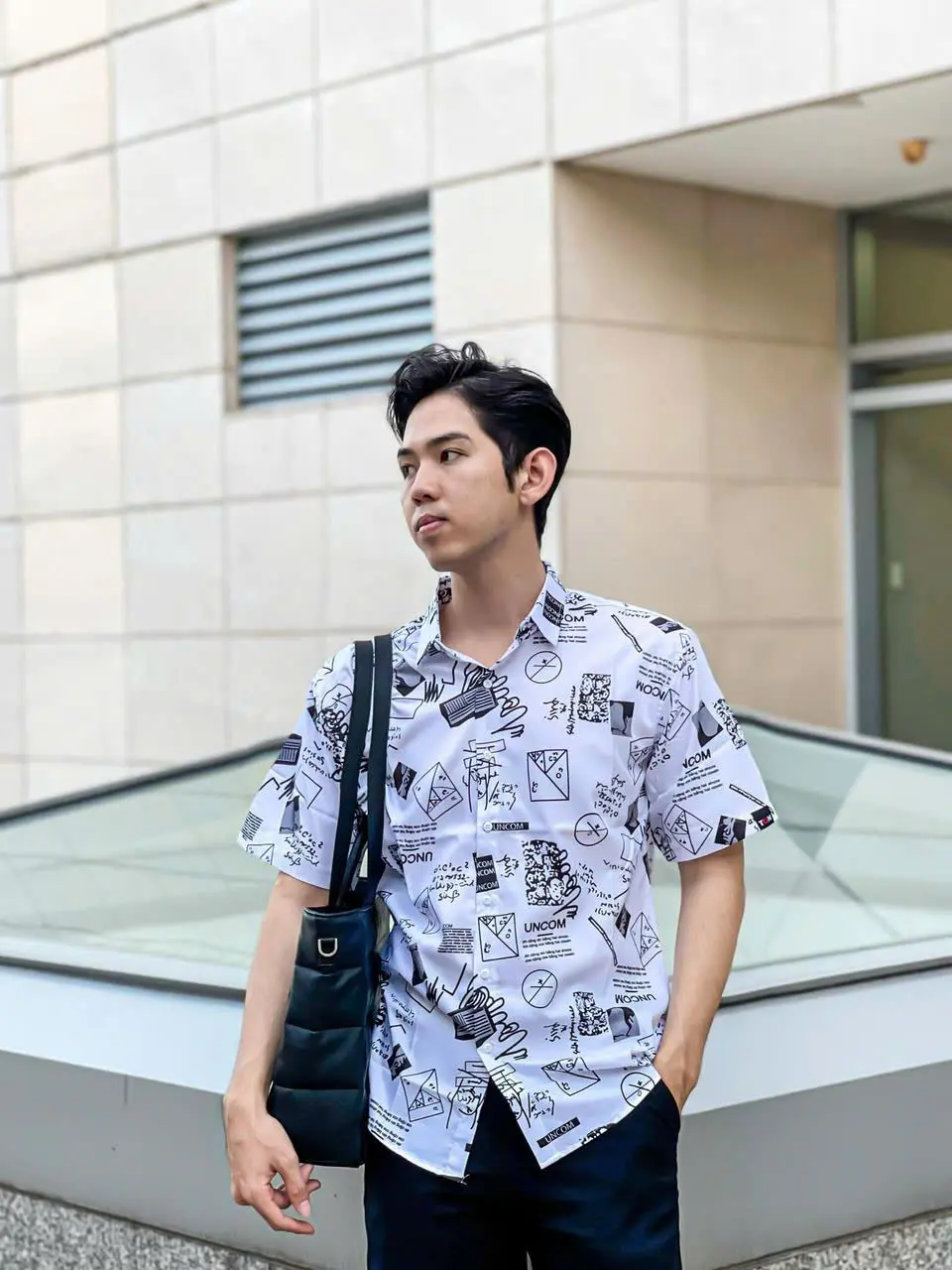 Sơ Mi UNCOM  Tay Ngắn Nam/Nữ chất lụa mango Áo Menswear Cổ Tròn