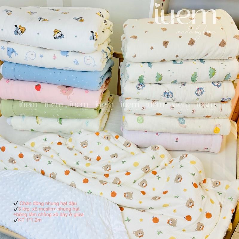 iuem Chăn đông nhung hạt cho bé từ sơ sinh tới 3-4 tuổi 1 mặt xô muslin mềm thoáng kết hợp 1 mặt nhung hạt đậu và lõi bông tấm không xô kích thước 1.2*1.4m thoải mái nhẹ và ấm