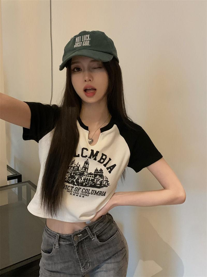 Product Introduction of Trendy V-Neck Short Sleeve T-Shirt for Women Spring Summer 25 Styles Sweet and Spicy American Retro Design Short Student Top Fashion 27
