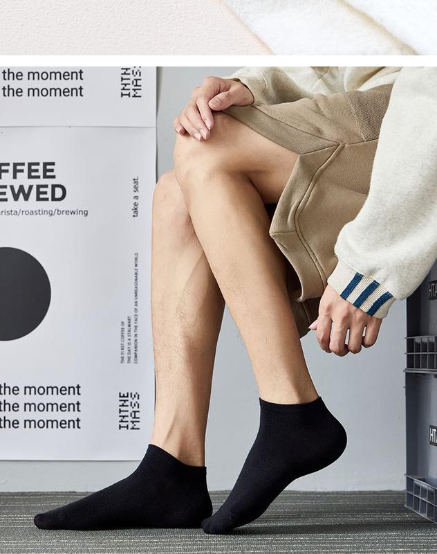 Product Introduction of Black, White and Gray Socks Men's Autumn and Winter Pure Color Minimal Versatile Tube Socks Ins Trendy Solid Color Stockings Black Socks Men 13