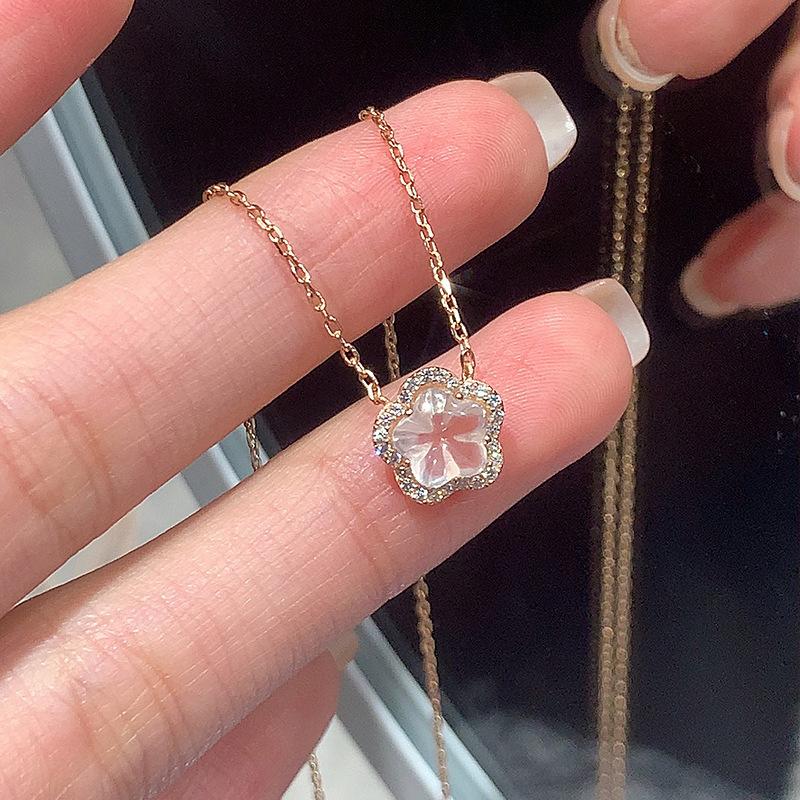 Product Introduction of Romantic Pink Crystal Peach Blossom Necklace, Women's High End, Light Luxury, Niche Pendant, Clavicle Chain, New Versatile Style 3