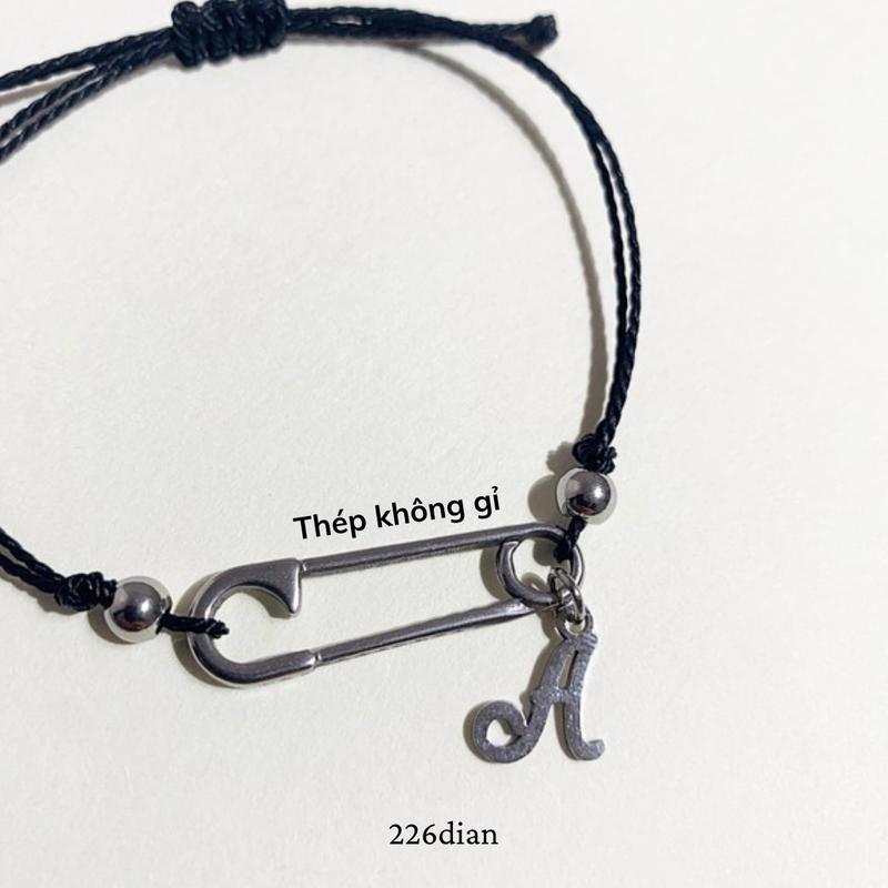 226dian Vòng tay waterproof safety pin chữ cái đầu tên 4
