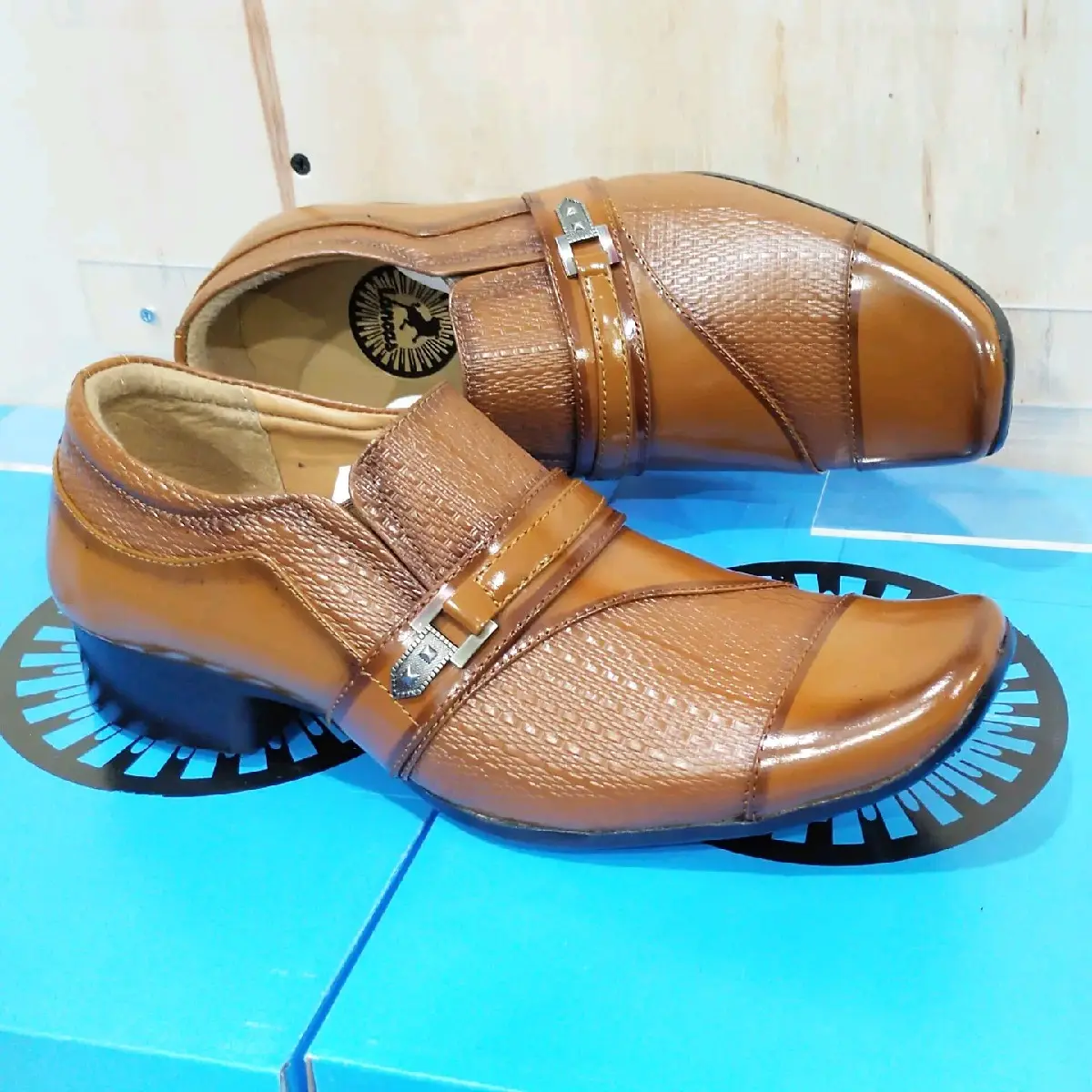 Sepatu Pantofel Pria Asli Kulit Sol Karet | Sepatu Kantor Lelaki Kulit Asli