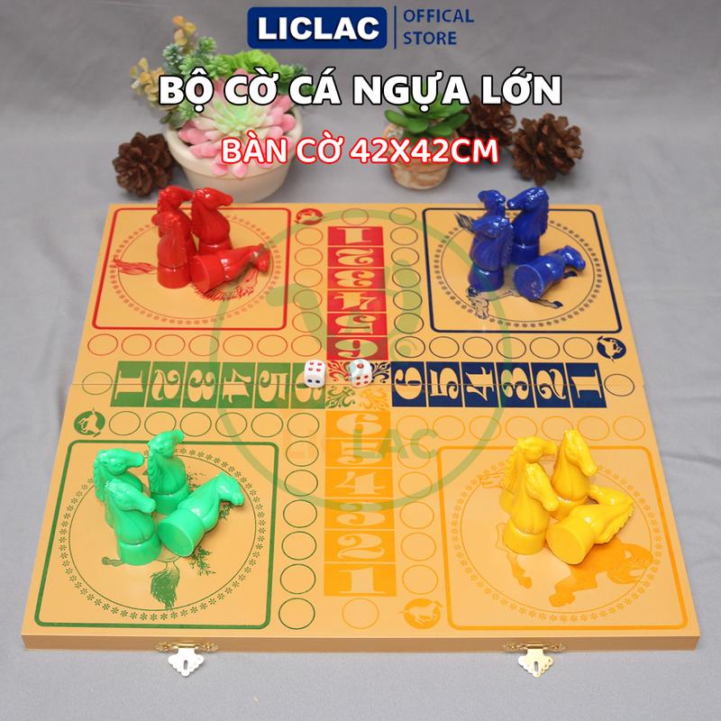 Bộ đồ chơi Cờ Cá Ngựa HUÊ TÂN chất liệu Nhựa Cao Cấp màu in đẹp, Bộ Cờ cá ngựa gồm Bàn Cờ Nhựa, 16 Quân Ngựa, 2 Xúc Xắc - LICLAC