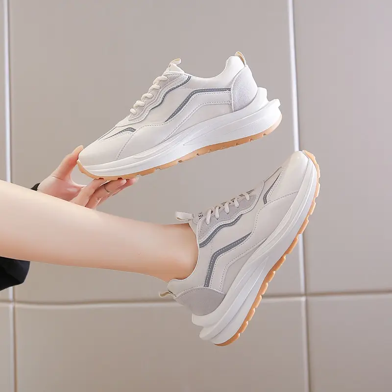 SEPATU SNEAKERS WANITA W015 SEPATUDOTCOM Sneaker Fashion Casual Shoes Cocok Segala Macam Acara Dan Olahraga Tersedia Dua Warna Biru Dan Cream 4