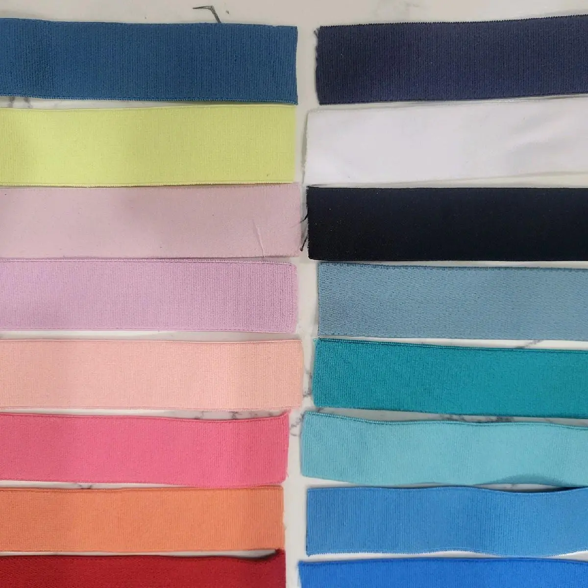 Chun cạp nhung bản 2,5cm (cuộn 3m) - Phụ kiện may trang phục chất lượng
