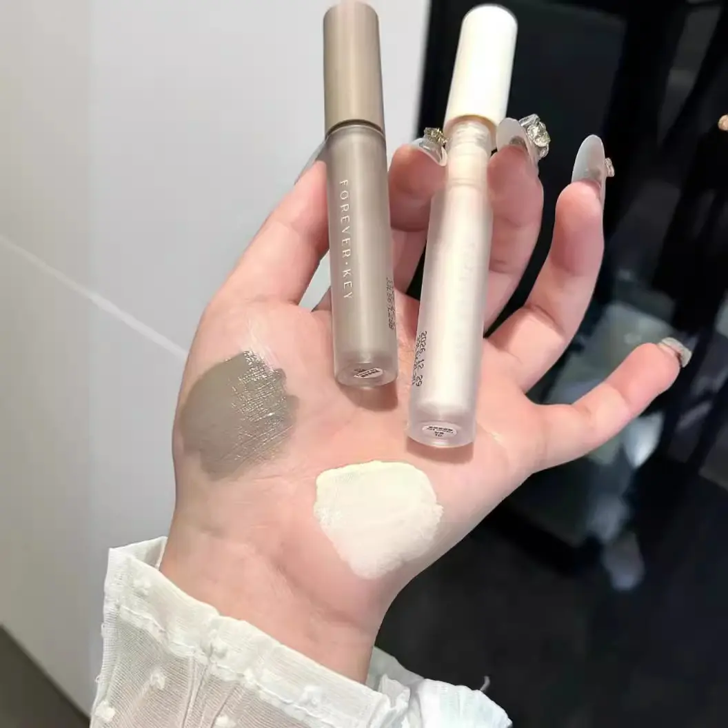 Foreverkey Liquid Contour Stick Highlighter Liquid Highlighter 3D Nose Shadow Concealer Tear Trough Pen 01 Highlighter