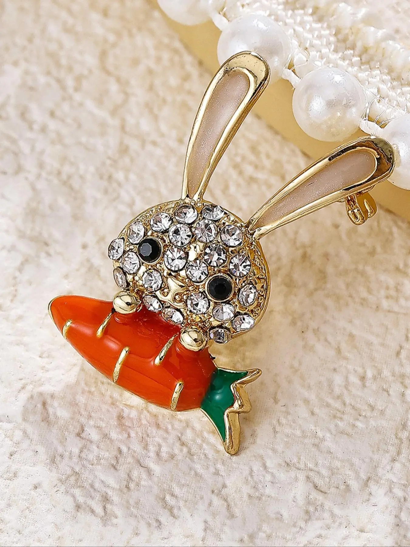 Cute Rabbit Design Brooch, Rhinestone Decorated Clothes Brooch, Fashion Accessories for Women & Girls, Trendy All-match & Exquisite Brooch for Birthday Gift