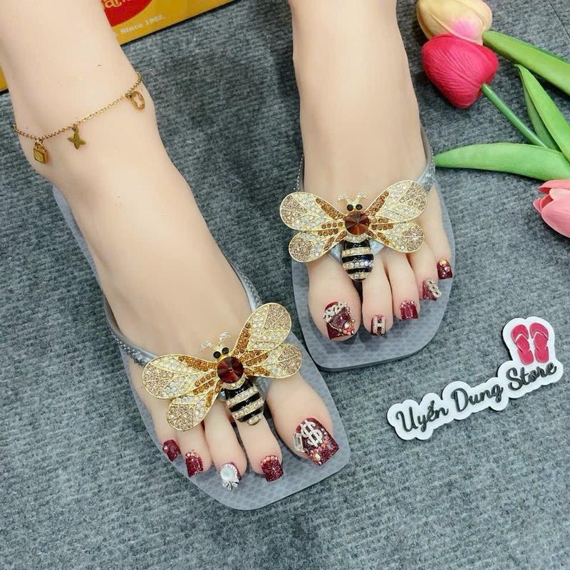 Dép Nữ Xám Vuông Slim Kèm Charm HVN 7