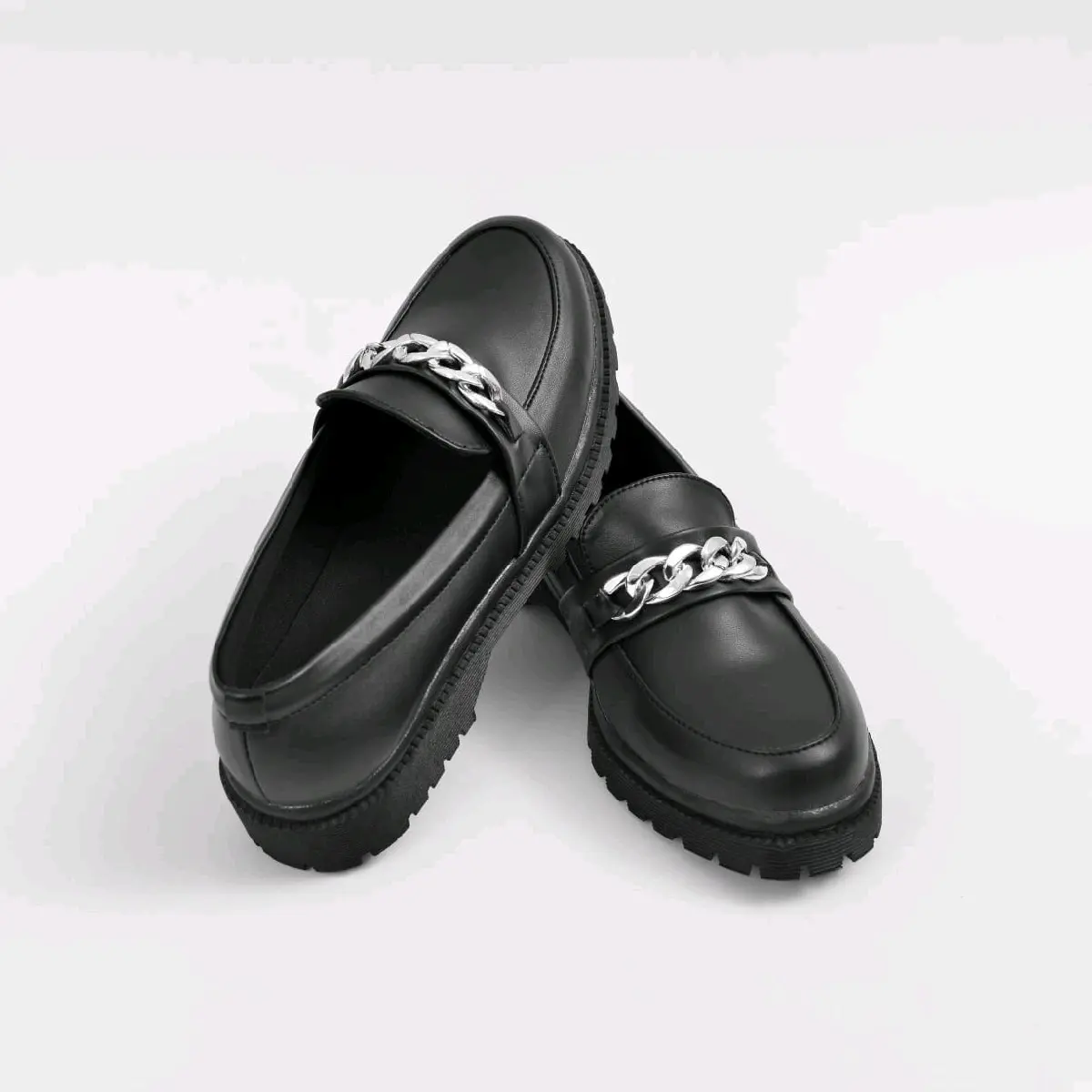 Sepatu Slip on Loafers wanita "NADINE SHOES"X Like Project Hak Datar (1 cm atau kurang) Musim panas