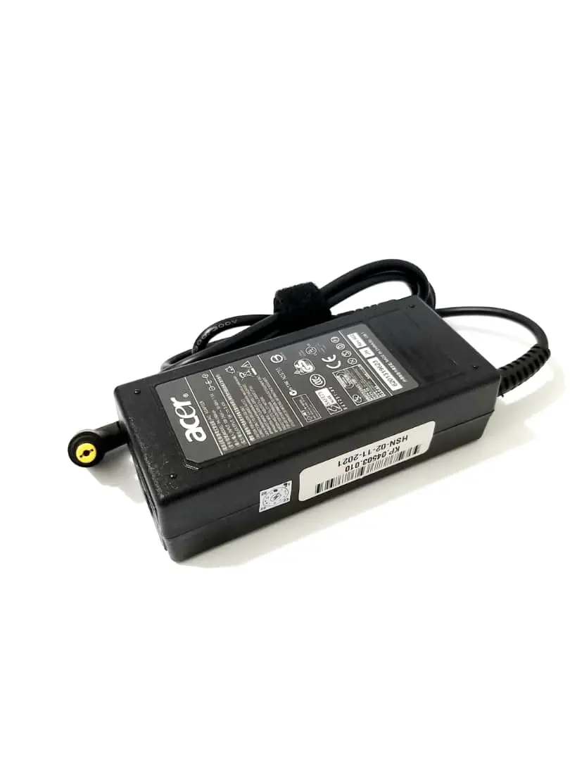 ACER - Adaptor Charger Laptop Acer Aspire E14 E5 475 E5 475G Original Termasuk Kabel Power