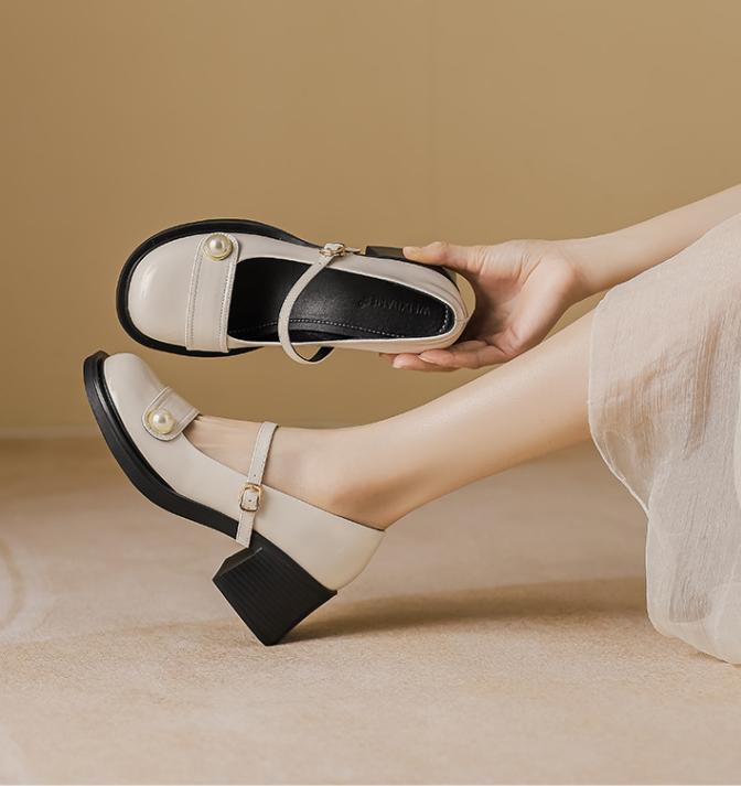 Form Rộng lùi 1sz Giày búp bê lolita đế 5cm Hàn Quốc Shoes Jean đính ngọc bóng quai ngang cho nữ Có Quai