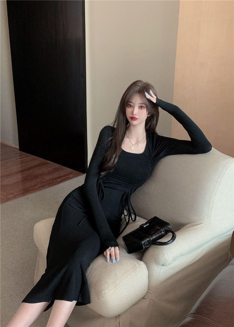 Product Introduction of Black square neck long sleeved dress for women, Korean style fashion solid color Retract your waist Wrap the buttocks casual fish tail mid length skirt 4