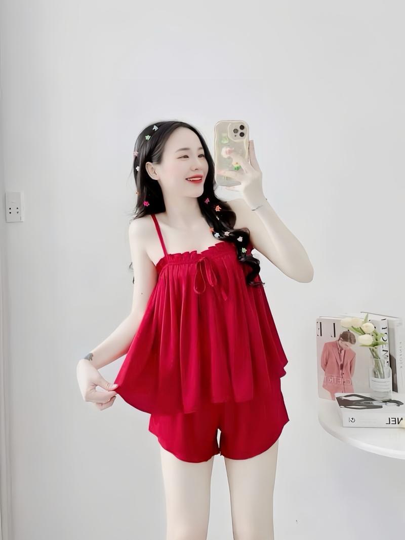 Product Introduction of 40-64 Ký; Bộ Ngủ 2 Dây Áo Xếp Ly Buộc Nơ Quần Đùi Lụa Latin Nữ 26