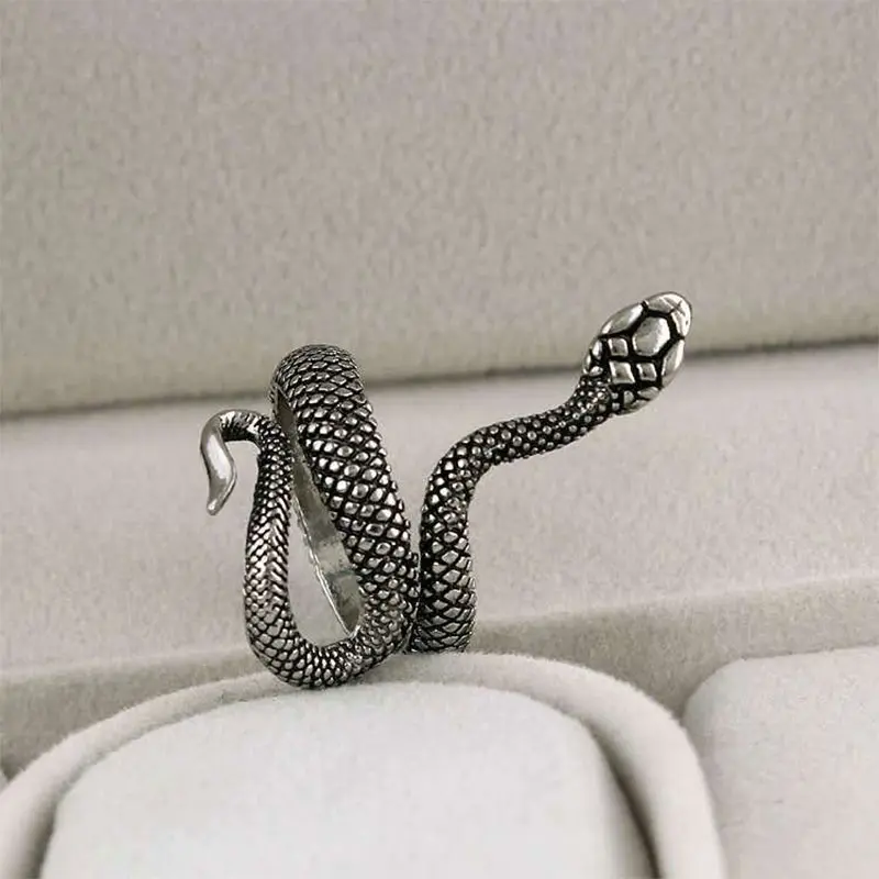 【zhamus】Vintage lacquer snake ring cobra ring 7