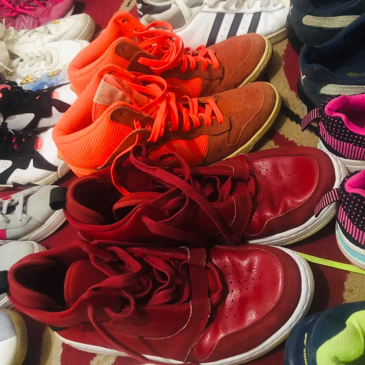 Sepatu random Tanpa Hak