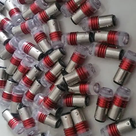 Bóng Xi nhan, đèn hậu, đèn stop xe ô tô, xe máy loại chân gài 1 TÓC, 2 TÓC. Sử dụng chip led siêu sáng, giá 1 bóng 8