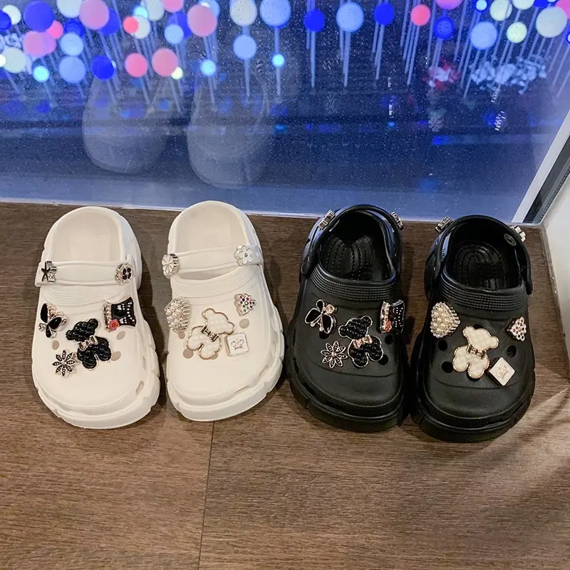 Dép Sục (SỤC XINH Cao Cấp Cho Bé Trai Bé Gái Kiểu Dáng Thời Trang Nhẹ Nhàng Thoáng Khí Sandal Kem 2