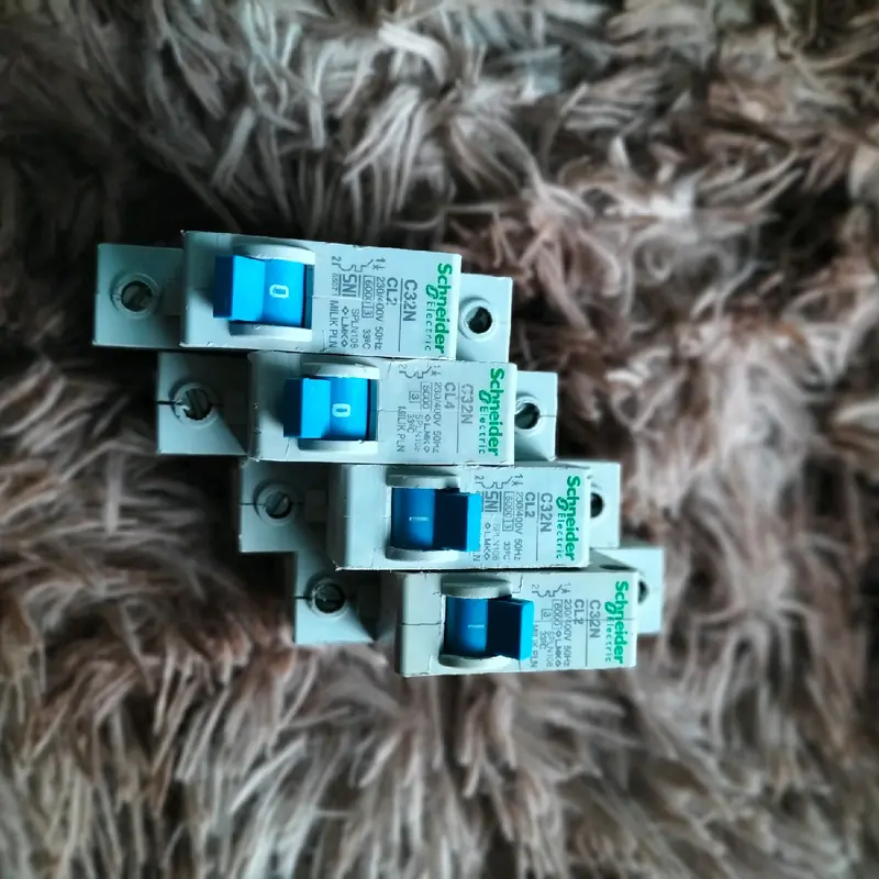 MCB SCHNEIDER PLN 1P 2A/4A/6A/10A 3